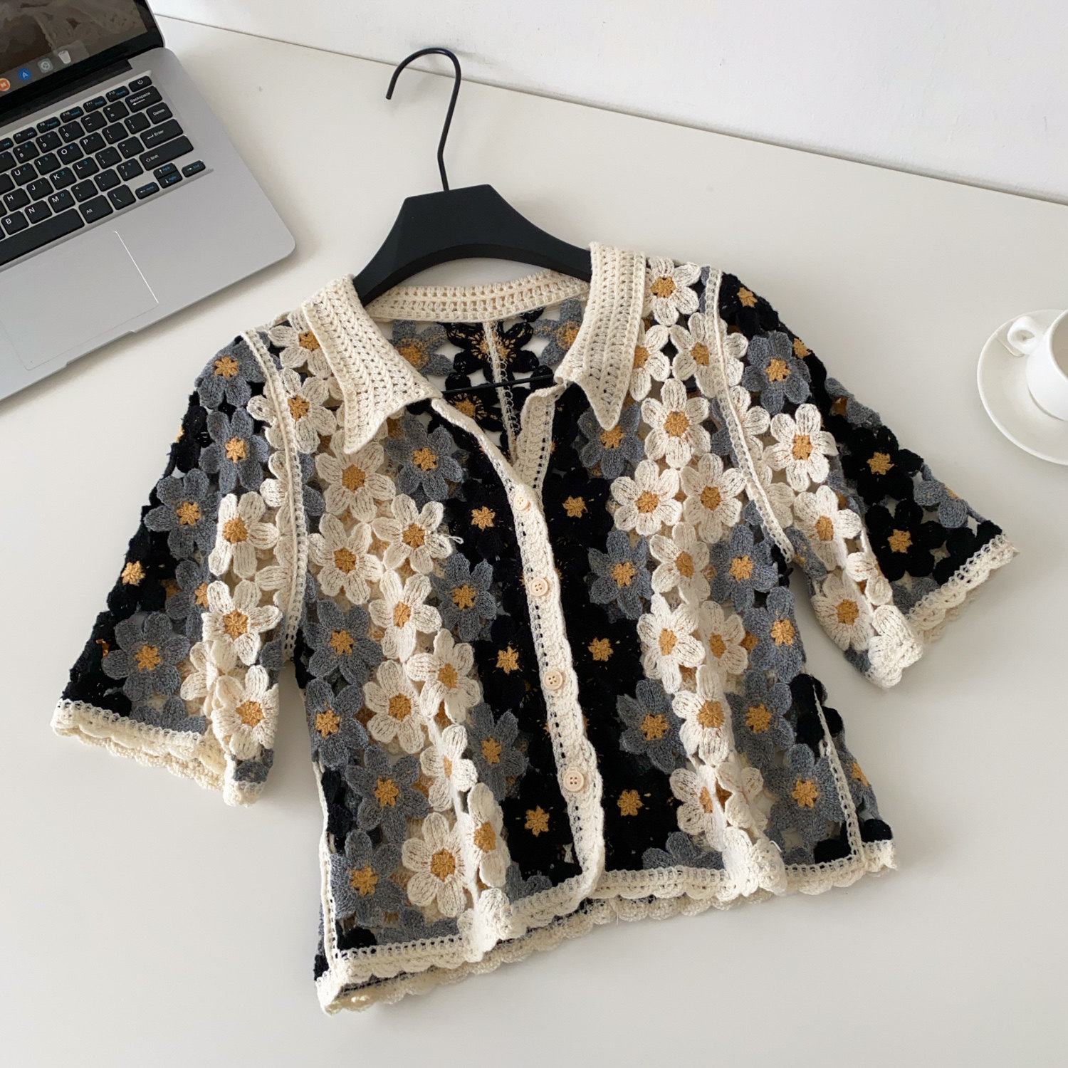 Dames gebreid vest met bloemen - Crochet Top Boho recensie en prijs